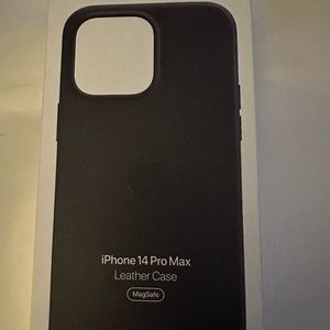Authentic Apple iPhone 14 Pro Max black leather case MagSafe